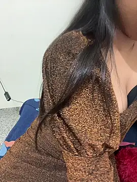 Snapshot of Aalya_B chatting on 07.21.26 Aalya B online show from 07.21.26