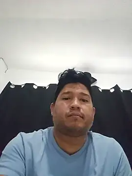 Snapshot of DrewMore593 chatting on 05.23.26 DrewMore593 online show from 05.23.26