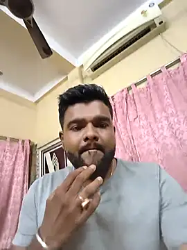 Snapshot of devraj184 chatting on 05.23.26 devraj184 online show from 05.23.26