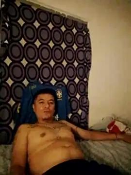 Snapshot of gordinhototoso86 chatting on 05.24.26 gordinhototoso86 online show from 05.24.26