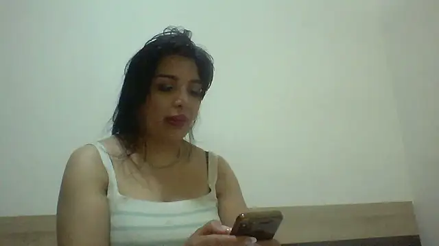 Snapshot of xstarx10 chatting on 06.13.26 xstarx10 online show from 06.13.26