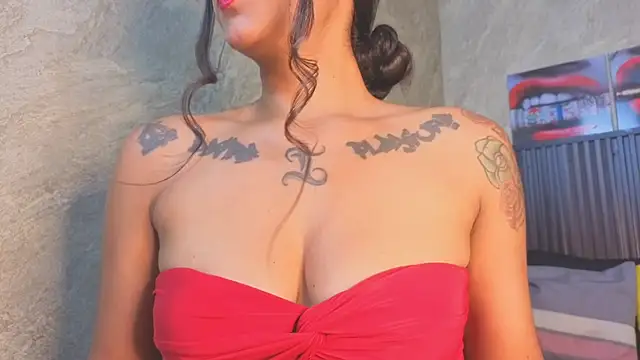Snapshot of lauryn__brown chatting on 06.24.26 lauryn brown online show from 06.24.26