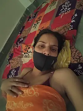 Snapshot of Neha-ji chatting on 06.18.26 Neha-ji online show from 06.18.26