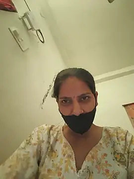 Snapshot of Neha-ji chatting on 06.22.26 Neha-ji online show from 06.22.26
