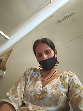 Snapshot of Neha-ji chatting on 06.29.26 Neha-ji online show from 06.29.26