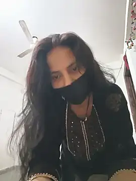 Snapshot of Neha-ji chatting on 07.11.26 Neha-ji online show from 07.11.26