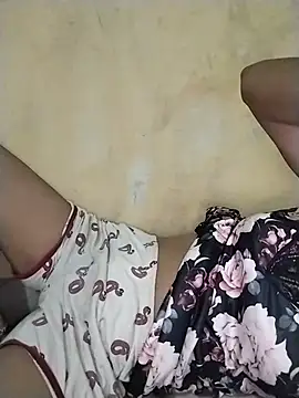 Snapshot of PRIYAGIRLHOT chatting on 07.03.26 PRIYAGIRLHOT online show from 07.03.26