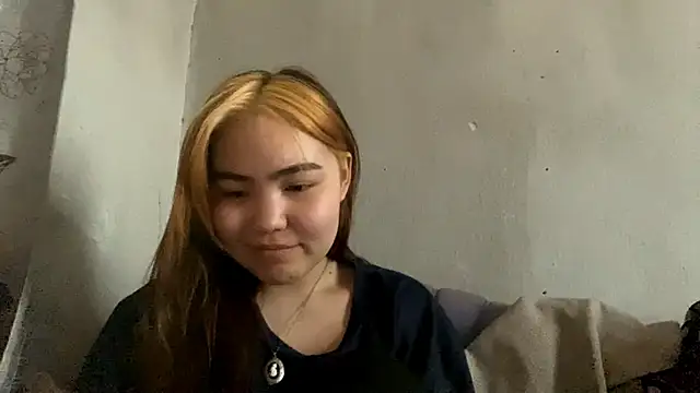 Snapshot of Molly_Teddy chatting on 06.11.26 Molly Teddy online show from 06.11.26