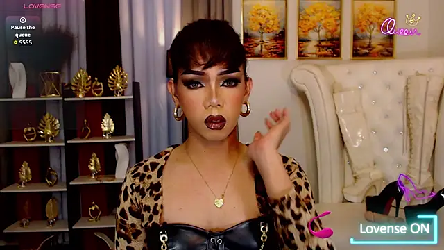 Snapshot of FuckingDollz chatting on 06.18.26 FuckingDollz online show from 06.18.26