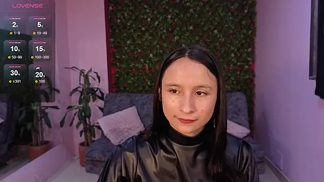 Snapshot of sexy_ailin chatting on 06.17.26 sexy ailin online show from 06.17.26