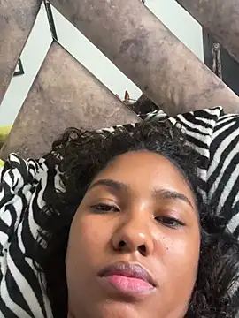 Snapshot of IamBlackmoon chatting on 06.26.26 IamBlackmoon online show from 06.26.26