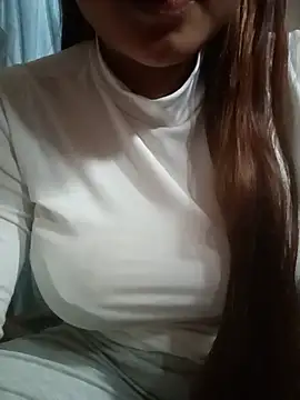 Snapshot of Mikasa09 chatting on 06.26.26 Mikasa09 online show from 06.26.26