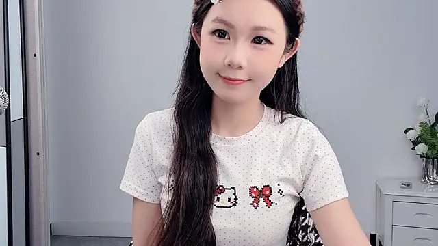 Snapshot of Rose_love69 chatting on 06.15.26 Rose love69 online show from 06.15.26