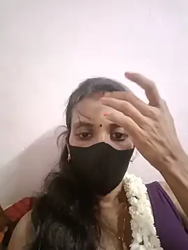 Snapshot of Tamil-suruthi chatting on 05.31.26 Tamil-suruthi online show from 05.31.26