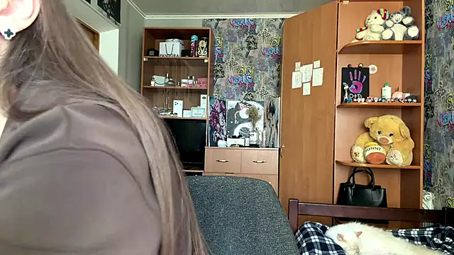 HoneyKittyk online show from 06.05.26