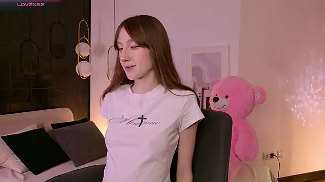 Snapshot of Nixxora chatting on 07.12.26 Nixxora online show from 07.12.26