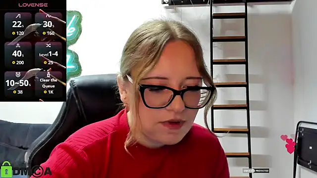 Snapshot of JuliNy_x chatting on 06.07.26 JuliNy x online show from 06.07.26