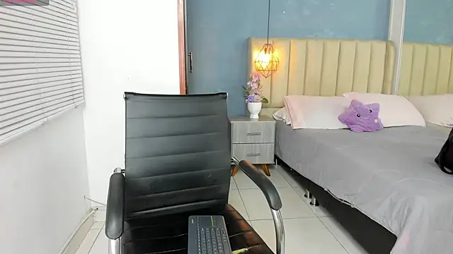 Snapshot of Cathaleya_sexy chatting on 06.30.26 Cathaleya sexy online show from 06.30.26