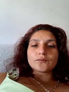 Snapshot of resstess chatting on 05.26.26 resstess online show from 05.26.26