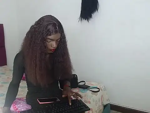 Snapshot of kenia_nihiara chatting on 06.07.26 kenia nihiara online show from 06.07.26