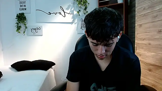 Ryan grayx online show from 06.19.26