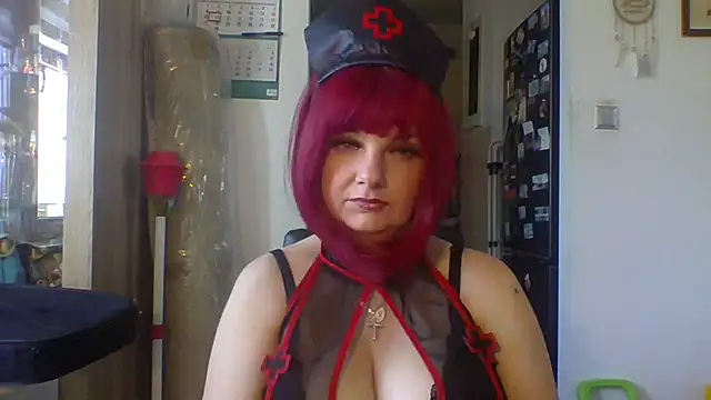 Snapshot of MeganFlirt chatting on 06.17.26 MeganFlirt online show from 06.17.26