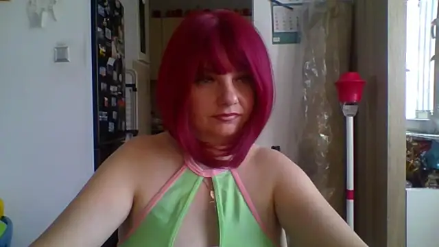 Snapshot of MeganFlirt chatting on 07.22.26 MeganFlirt online show from 07.22.26