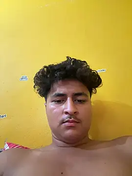 Snapshot of cannonWithMuscles chatting on 06.16.26 cannonWithMuscles online show from 06.16.26