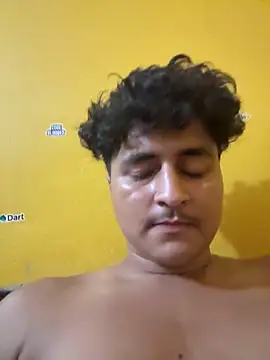 Snapshot of cannonWithMuscles chatting on 06.17.26 cannonWithMuscles online show from 06.17.26