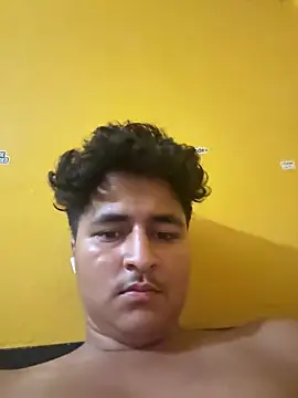 Snapshot of cannonWithMuscles chatting on 06.20.26 cannonWithMuscles online show from 06.20.26