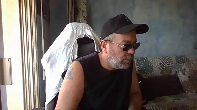 Snapshot of panda_06200 chatting on 06.04.26 panda 06200 online show from 06.04.26