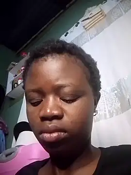 Snapshot of Carinasweets chatting on 06.19.26 Carinasweets online show from 06.19.26