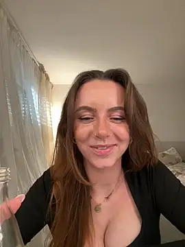 Snapshot of Cherry-Bean chatting on 06.17.26 Cherry-Bean online show from 06.17.26