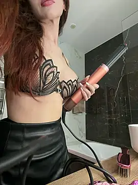 Snapshot of Anje_Coxx chatting on 07.13.26 Anje Coxx online show from 07.13.26