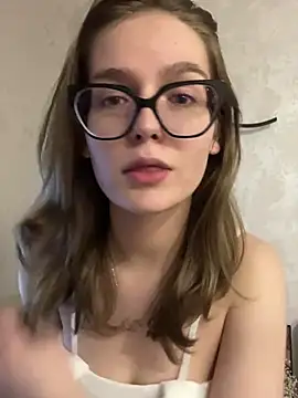 Snapshot of Bamby_bump chatting on 05.28.26 Bamby bump online show from 05.28.26