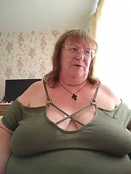 Snapshot of Sweet19-68 chatting on 06.26.26 Sweet19-68 online show from 06.26.26