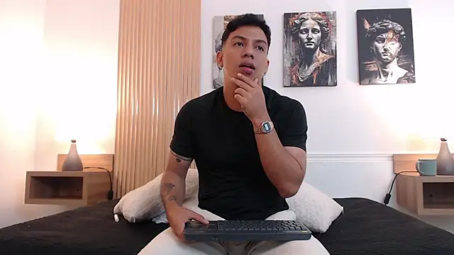 Snapshot of Diego_salvatore chatting on 06.17.26 Diego salvatore online show from 06.17.26