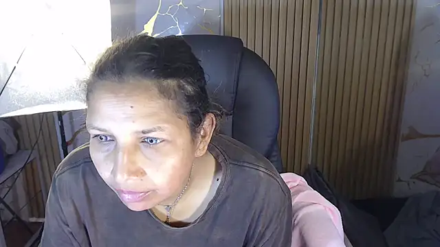 Snapshot of Danna_Sg chatting on 07.15.26 Danna Sg online show from 07.15.26