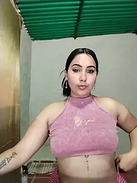Snapshot of shantall_cute chatting on 06.07.26 shantall cute online show from 06.07.26
