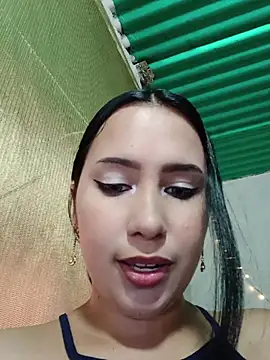 Snapshot of shantall_cute chatting on 06.17.26 shantall cute online show from 06.17.26