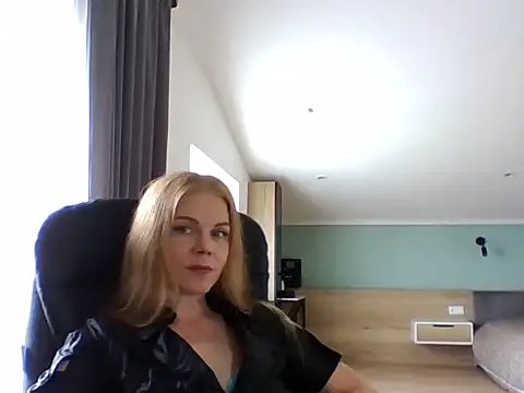 Snapshot of Tina5394 chatting on 06.12.26 Tina5394 online show from 06.12.26