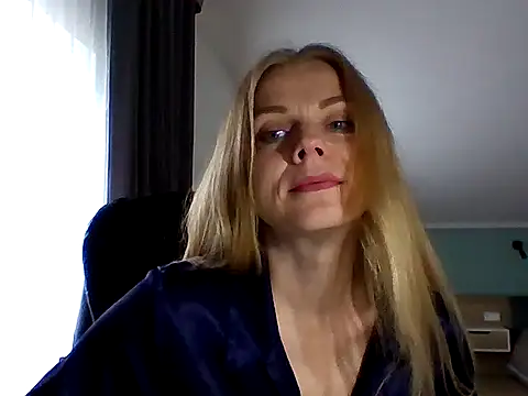 Snapshot of Tina5394 chatting on 06.18.26 Tina5394 online show from 06.18.26