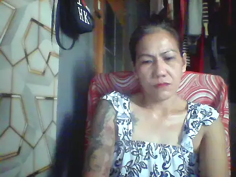 Snapshot of pinayheartaker chatting on 06.06.26 pinayheartaker online show from 06.06.26