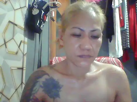 Snapshot of pinayheartaker chatting on 06.29.26 pinayheartaker online show from 06.29.26