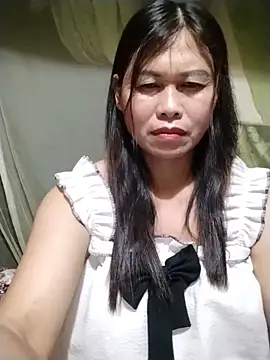 Snapshot of -Hatybi- chatting on 06.08.26 -Hatybi- online show from 06.08.26