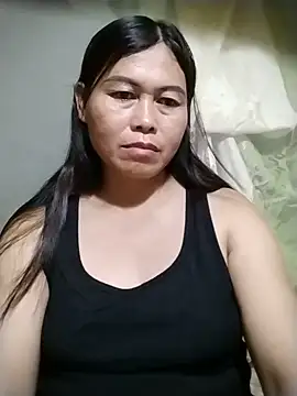 Snapshot of -Hatybi- chatting on 06.17.26 -Hatybi- online show from 06.17.26