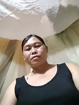 Snapshot of -Hatybi- chatting on 06.25.26 -Hatybi- online show from 06.25.26