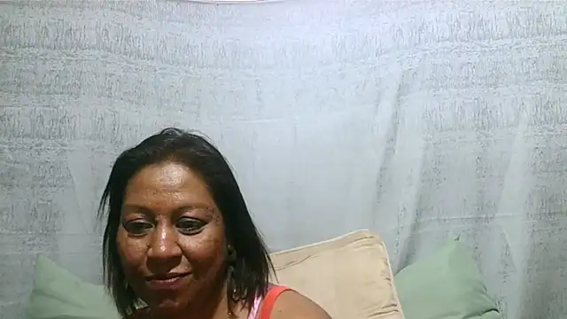 Snapshot of IndianSexyMilf69 chatting on 07.07.26 IndianSexyMilf69 online show from 07.07.26