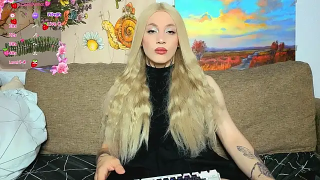 Snapshot of Chloecherry chatting on 07.03.26 Chloecherry online show from 07.03.26