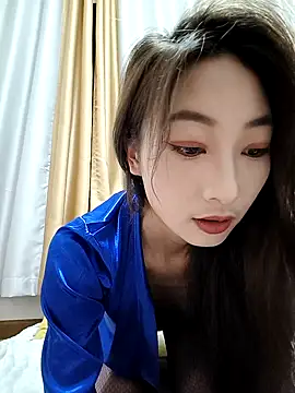 Snapshot of Aloe-20 chatting on 06.18.26 Aloe-20 online show from 06.18.26